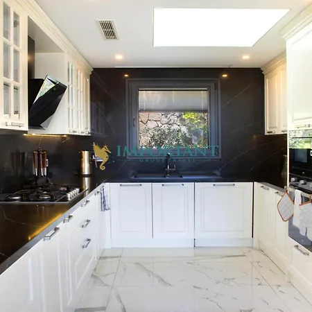 Villa 4-bedroom With Sea View In Yalikavak Bd4150 Bodrum